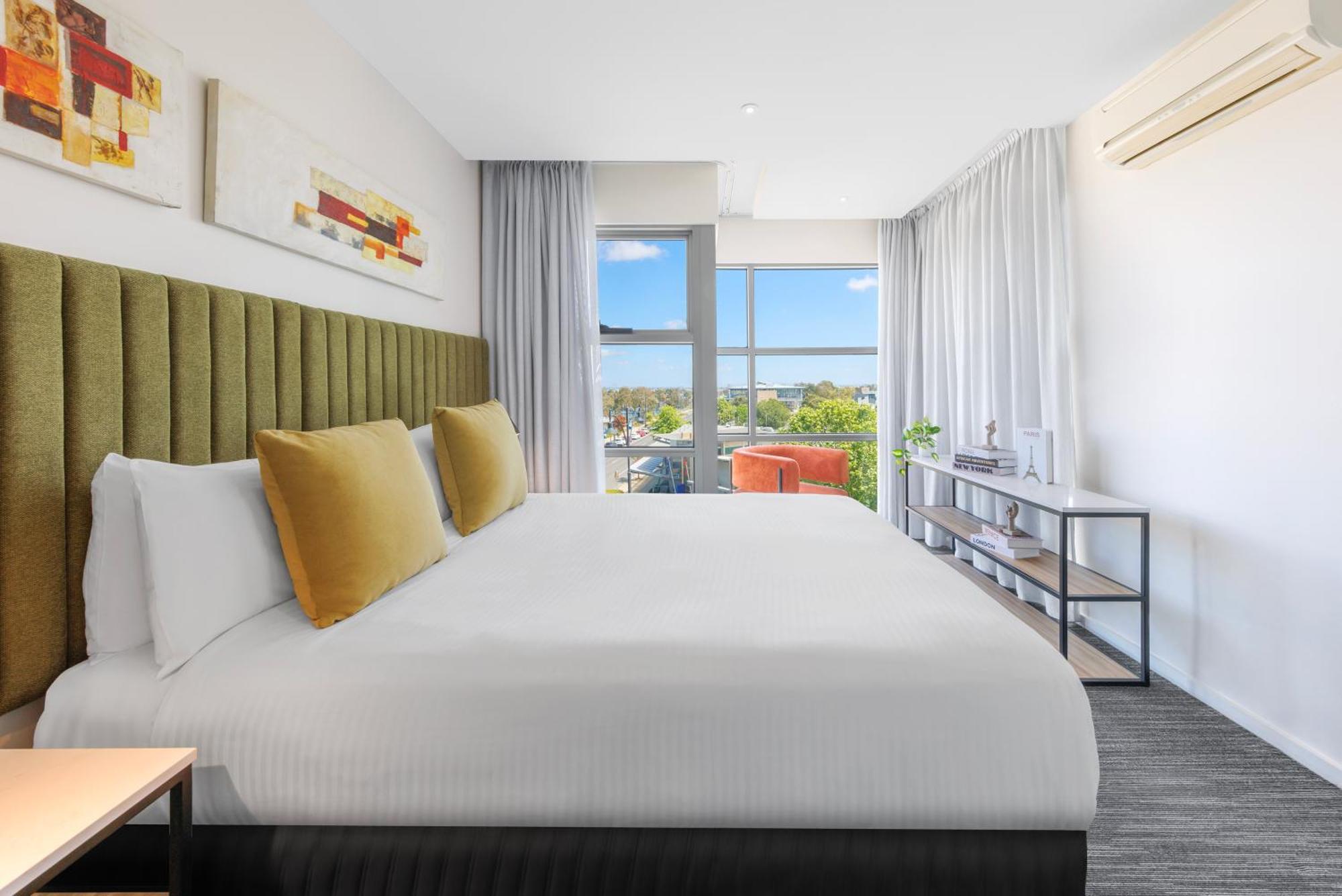 Quest Caroline Springs Aparthotel Exterior foto