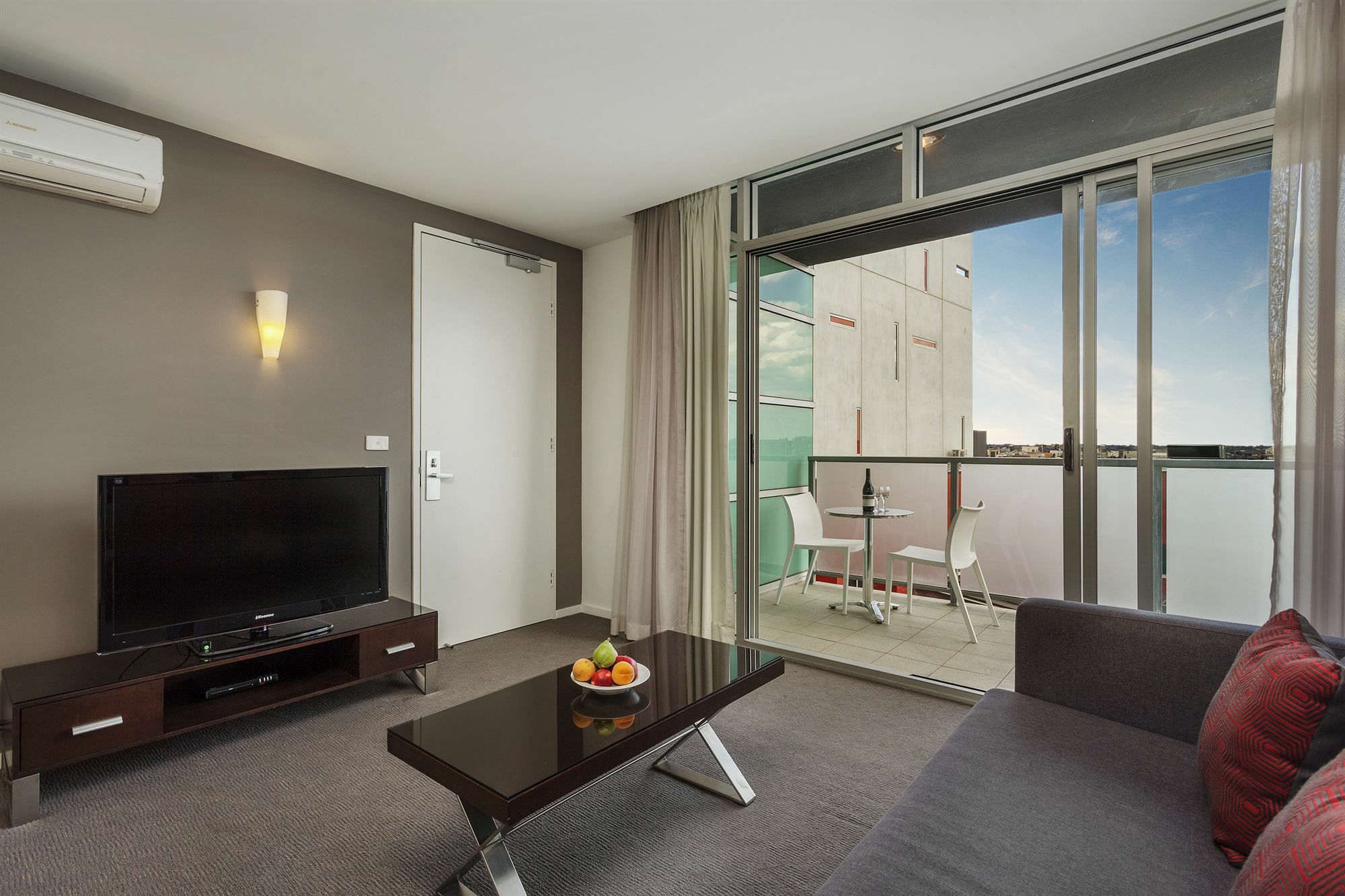 Quest Caroline Springs Aparthotel Exterior foto